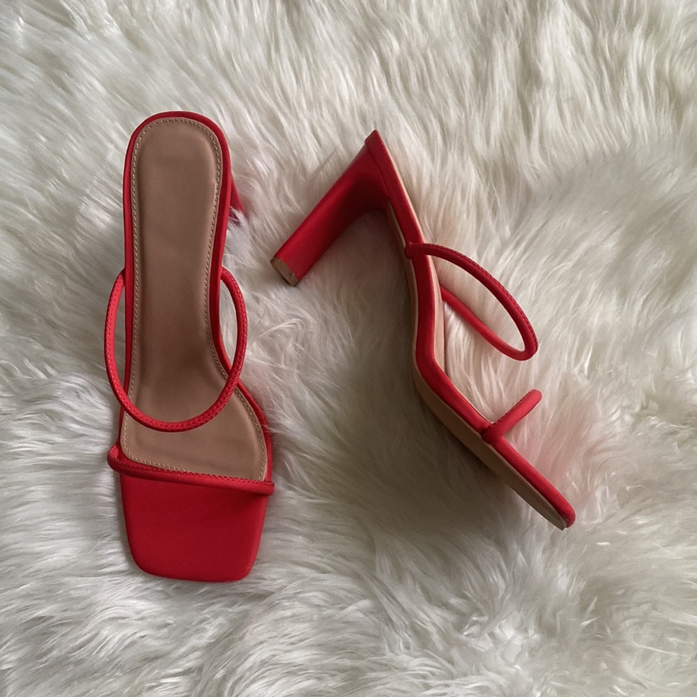 Vetaste Coral Classic Square Toe Leather Sandals Size 10